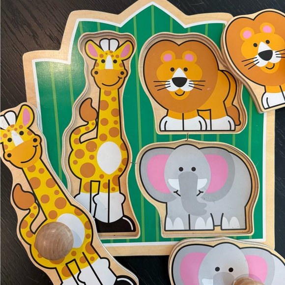 Melissa & Doug 2 Jumbo Knob Puzzles - Picture 9 of 11
